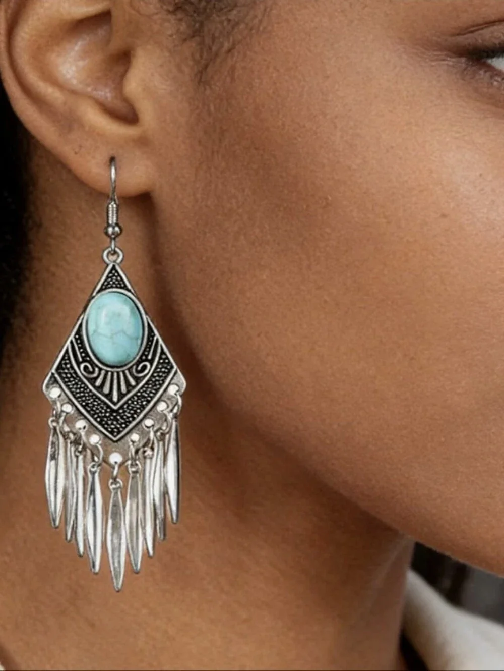 N/A eye catching